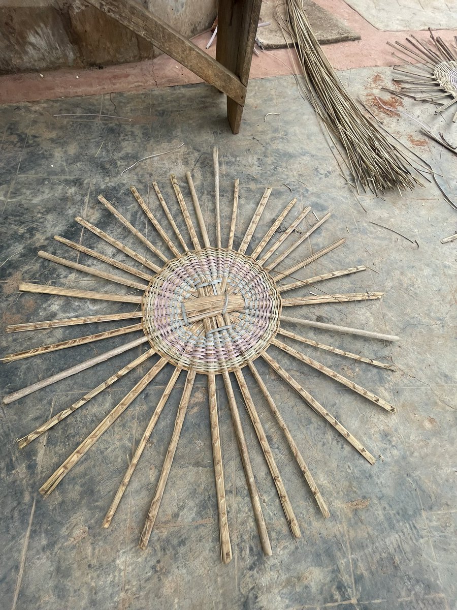 BeamerGodwin's tweet photo. The best craftsman I know is my Dad ✊🏿 https://t.co/qwxQvIgcAR