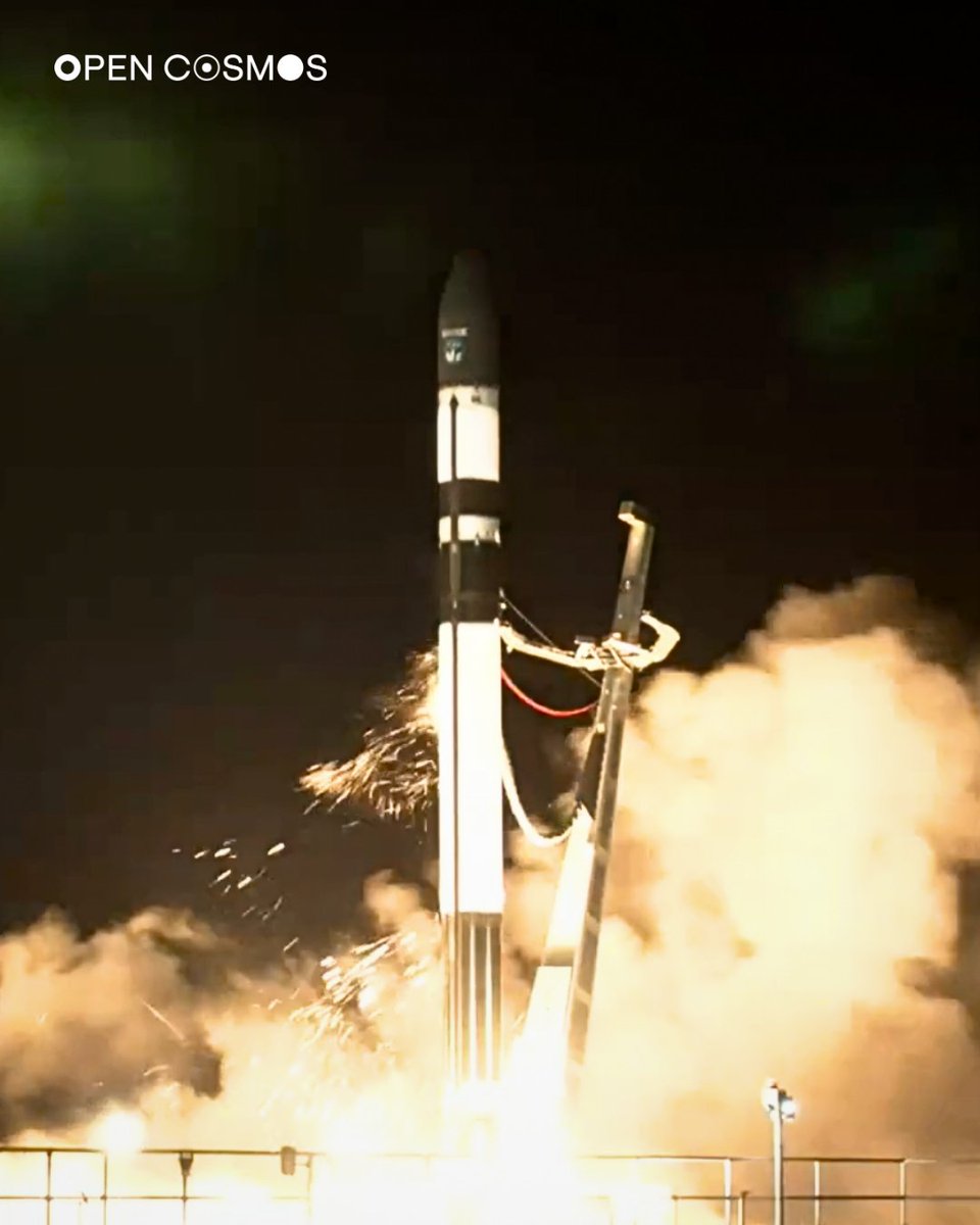 RevesdEspace's tweet image. 🚀 Premier succès de l'année aujourd'hui pour #Electron et les 2 satellites de télécommunications en orbite basse d'Open Cosmos
📷 Rocket Lab