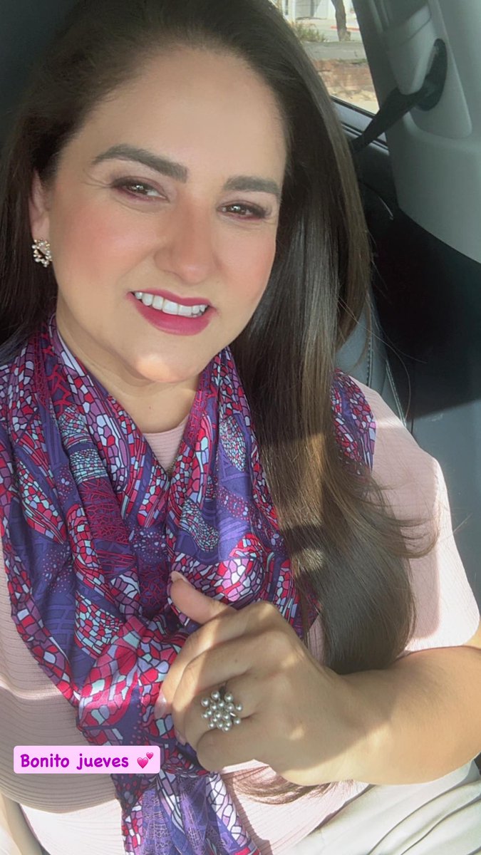 CelidaLopezc's tweet image. Bonito jueves 💕 que la luz del todopoderoso nos guíe, y que todo lo emprendido el día de hoy sea próspero. A trabajar con muchas ganas 🙏