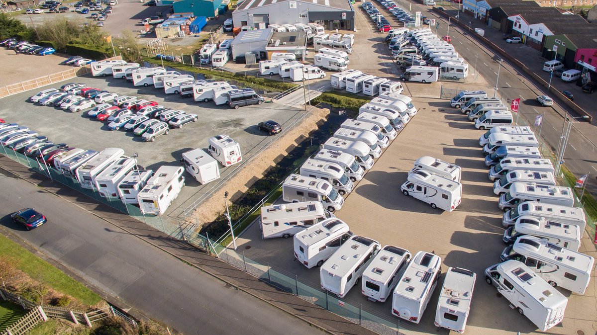 Secure your discounted motorhome insurance quote through our carefully selected Caravan Guard, Safeguard, Howdens and Adrian Flux Insurance partners so you don't need to be confused over what insurance you should have for your #Motorhome.  bit.ly/2RtFWHQ