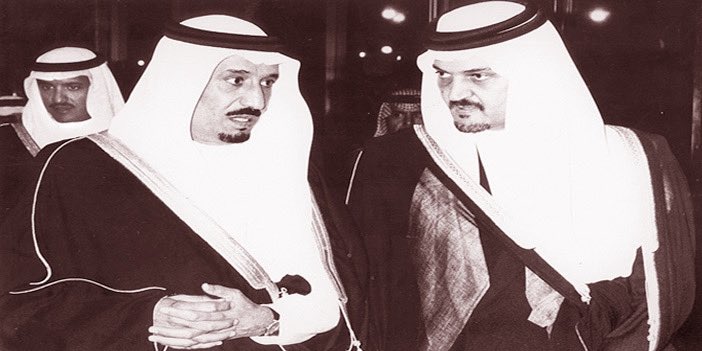 mohaamd_th's tweet photo. #سعود_الفيصل في حضرة ووصف #سلمان_بن_عبدالعزيز_آل_سعود  :

لقد جمعتم في شخصكم الكريم ..
خِبرة المسؤول .. وحِكمة الإنسان .. وأمانة المؤتمن ..

وإذا كان قد أصاب من وصفَكم بإنكم رجُل دولة ، فقد أصاب أكثر من قال أنكم ، دولةٌ في رجُل .. https://t.co/BubGYbQ4tt