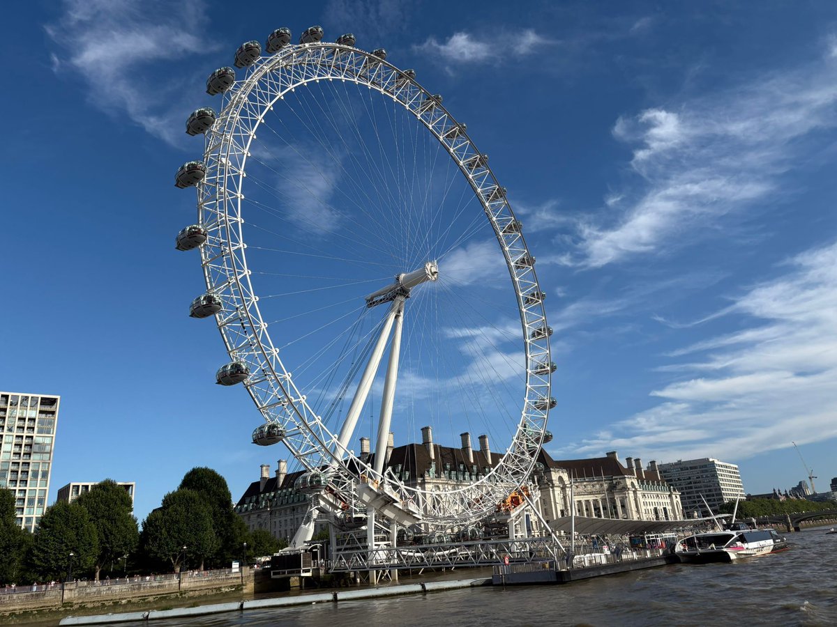 PartyBoatTixLDN's tweet image. Tower Bridge ✔️
London Eye ✔️
Big Ben ✔️
Epic night out ✔️

See the best iconic London sights — from the water!

Book now 👉 partyboatticketslondon.co.uk

#SeeLondonDifferently #BoatParty #ThamesViews