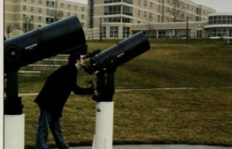 JMUAlumni's tweet photo. #JMUThrowbackThursday Taking in the views of 2010. They never looked better! 😉 https://t.co/PI1Ogs2teB
