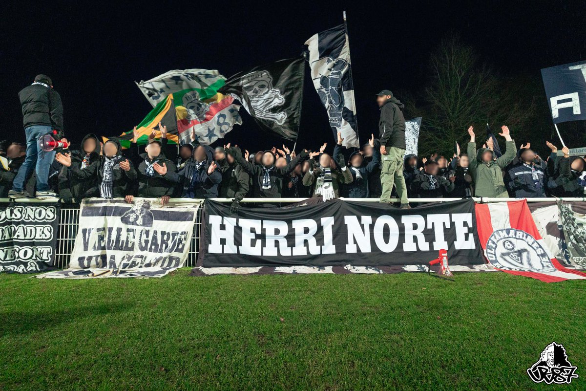 FCGirondins_'s tweet photo. Les Herbiers - Bordeaux (National 2) | Ultramarines 🔵⚪️ ||
#VHFFCGB #FCGIRONDINS #ub87 https://t.co/BHFCp1xUkx