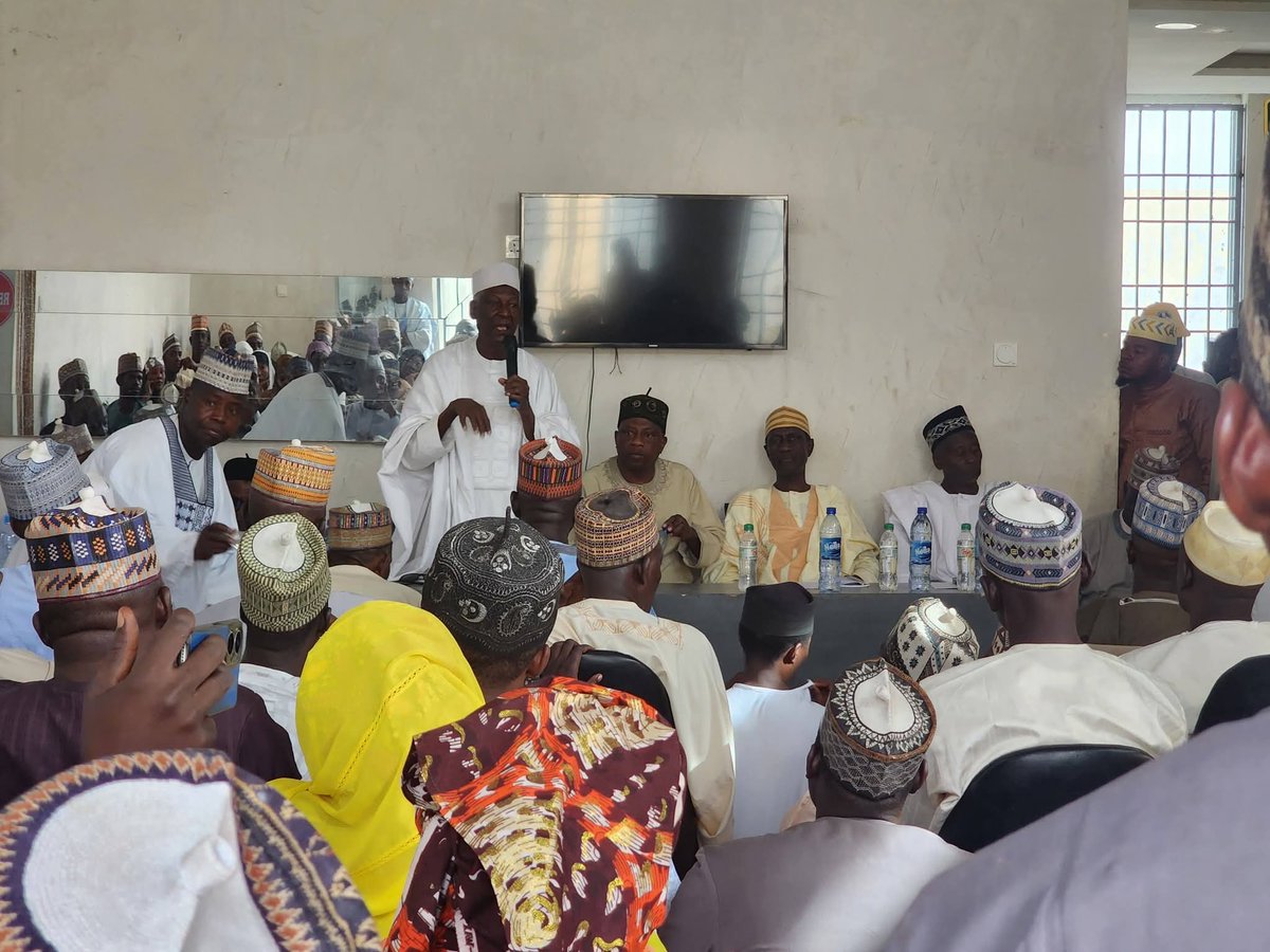 MusaUngogo_'s tweet photo. KANO CENTRAL ZONAL MEETING

On 22nd January, 2026, I led a consultative meeting with key stakeholders of the ADC from the local government areas of Kano Central, aimed at strengthening unity, engagement, and the party’s grassroots structure. https://t.co/YqE16GnVBN