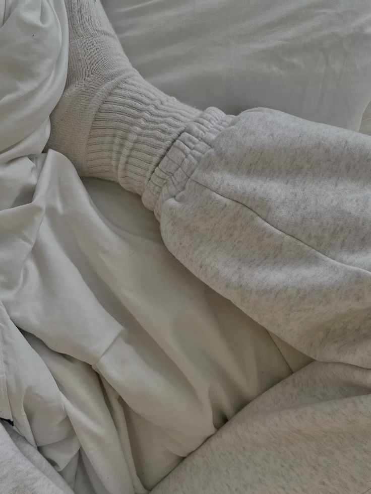 Unnatural

◽️ +5,9 w. | shortfic
◽️ #skk 
◽️ omegachuu x omegazai
◽️ emotional hurt/comfort
◽️ #SoraSecretSanta2025

<a href="/chuuyasmotocycl/">Malaika 💎 Read Expanded Bio</a>, love u a lot! 💘

🔗⤵️