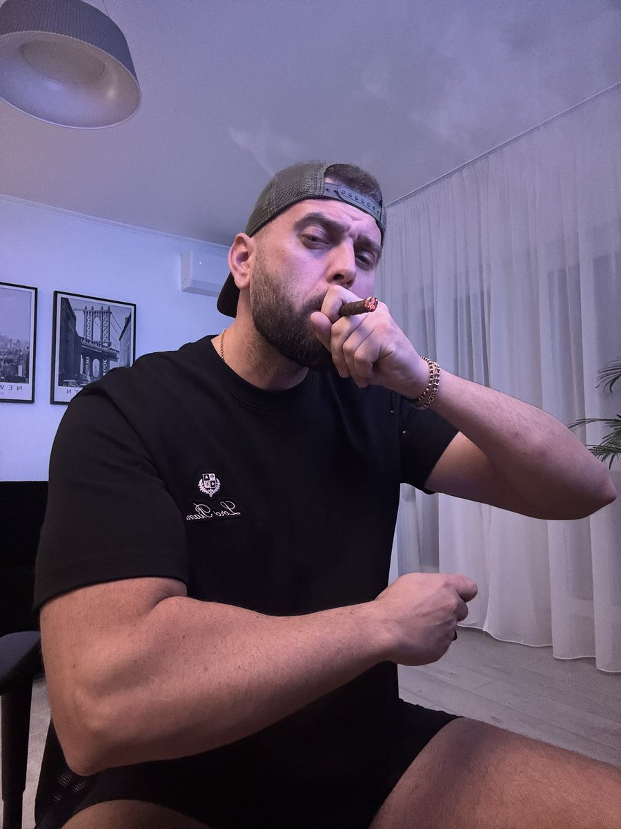 George Dom tweet media