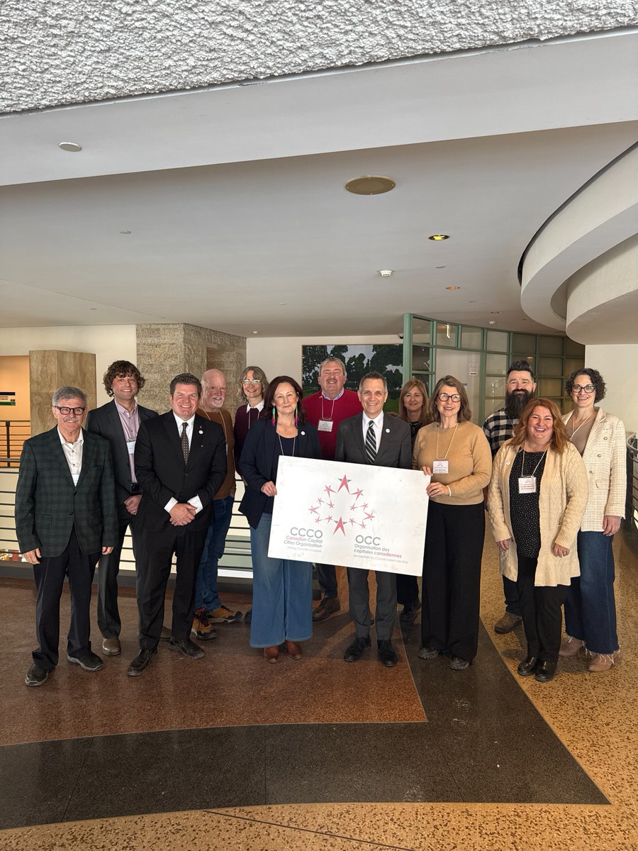 _MarkSutcliffe's tweet image. It was nice to welcome leaders from the Canadian Capital Cities Organization to City Hall with Councillor Steve Desroches. This group helps build partnerships and strengthen communities across capital cities. We’re grateful for the important work they do and welcome back to…