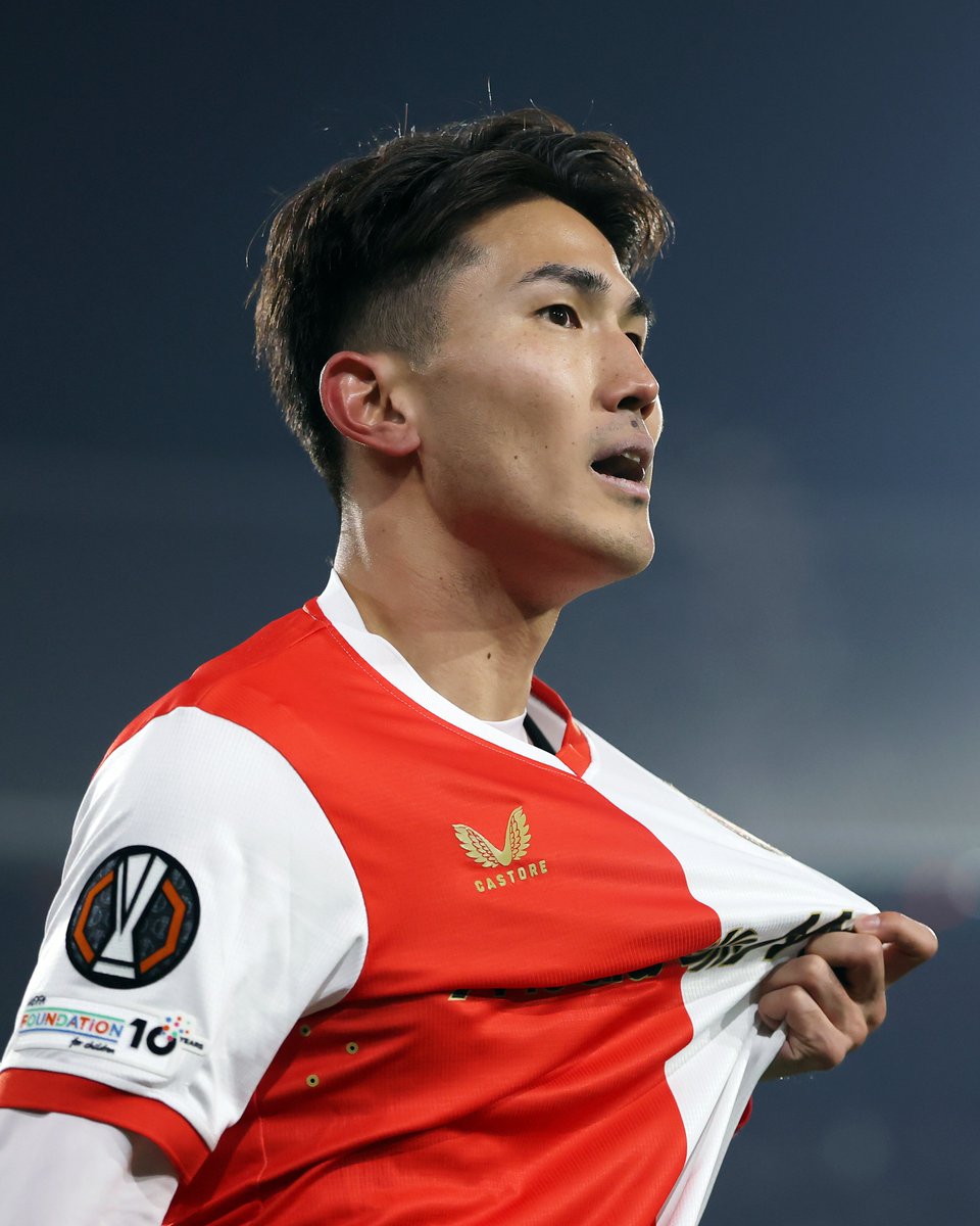 UCLJapan's tweet image. フェイエノールトの渡辺剛がヨーロッパリーグ初ゴール！👏

#UEL