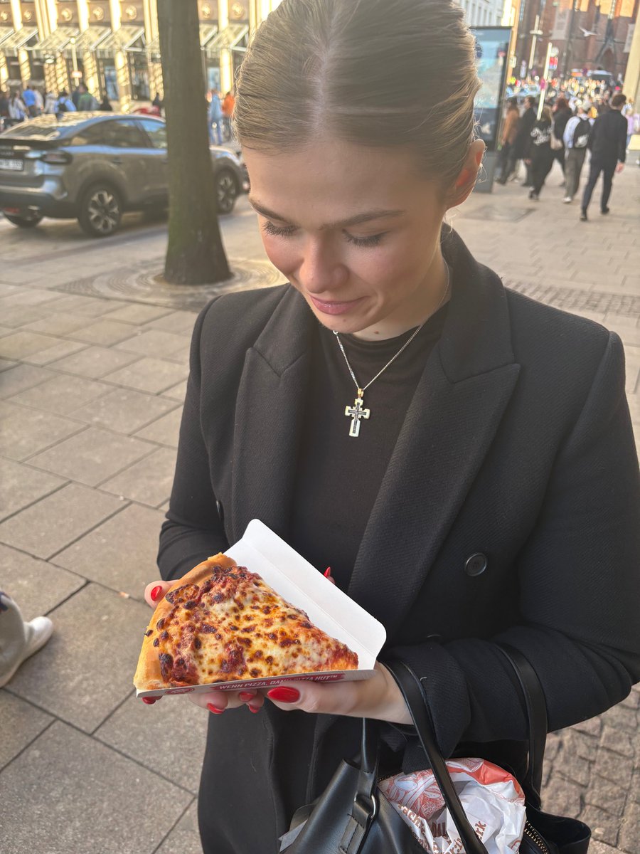 KarolineGosling's tweet photo. Feminsim is not Christian.

That is one of the many reasons, I wear my Cross so proudly everywhere I go.

Jesus would not have stood for the evil practices and division Feminism has caused.

You cannot be a good Christian and also support Feminism.

Feminism is a lie. https://t.co/JfgbfHgJdf