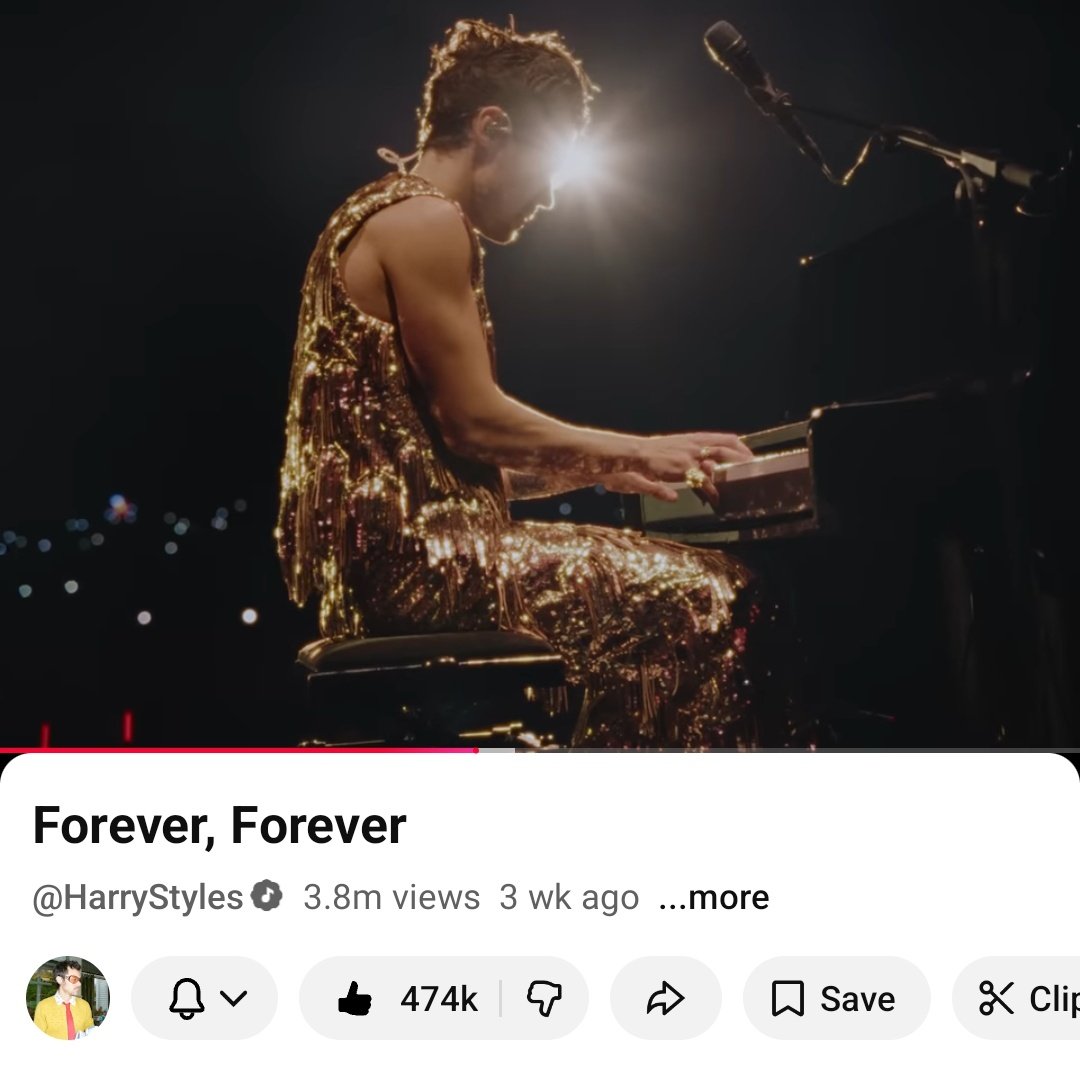 l'audacia di annunciare il tuo ritorno usando un tuo video in ITALIA e poi mettere ZERO date harry giuro se ti trovo ti stacco quei baffi di merda uno ad uno