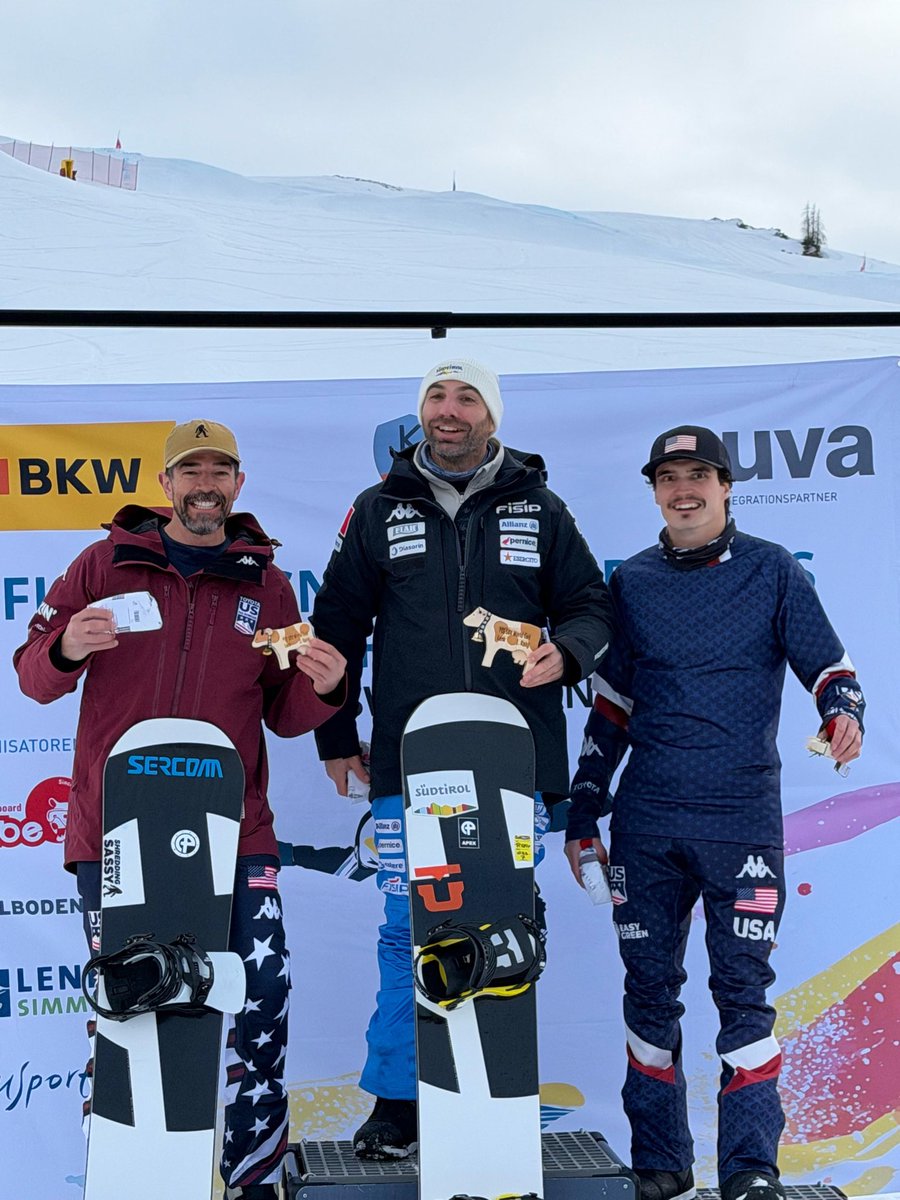 Peggy_Sue_3rd's tweet image. @GabelKeith 2nd podium 🥈 from second day racing at World Cup Para Snowboard Boardercross here in Lenk 🇨🇭 

Notice something 🧢😎😊😉

My G    🤙❤️🙏

Yewwwwww 🤙

@ShreddingSassy