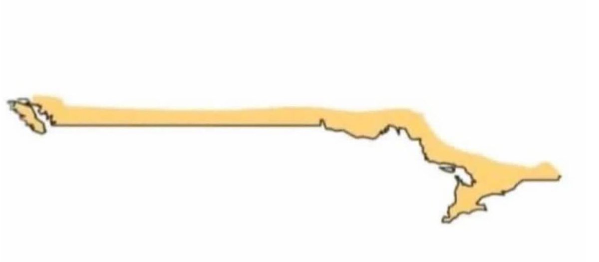 MadelnCanada's tweet image. Any Canadian: “l’ve lived in Canada my whole life” 

The Canada: