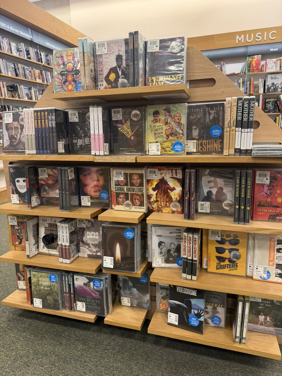 ev1lzaso's tweet image. saw heaven today