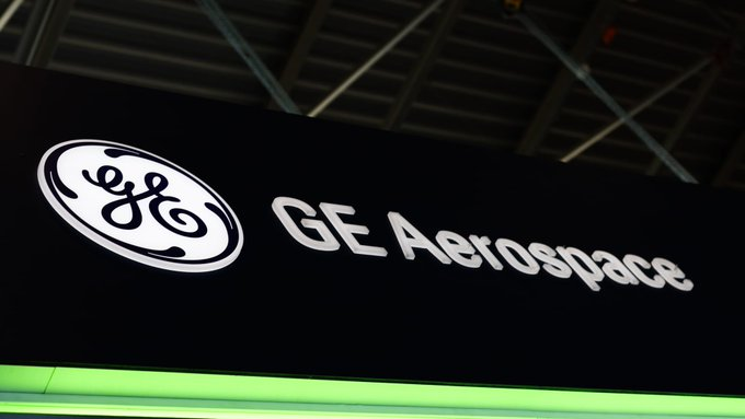 Alpha_Bronze's tweet image. GE Aerospace shares tumbled: investors grappled with slower pace of revenue growth! Shares up after Q4 results reversed as more detail revealed commercial engine &amp;amp; services unit seeing growth decelerate! $GE #aerospace #engines 
bit.ly/4pX7m6u