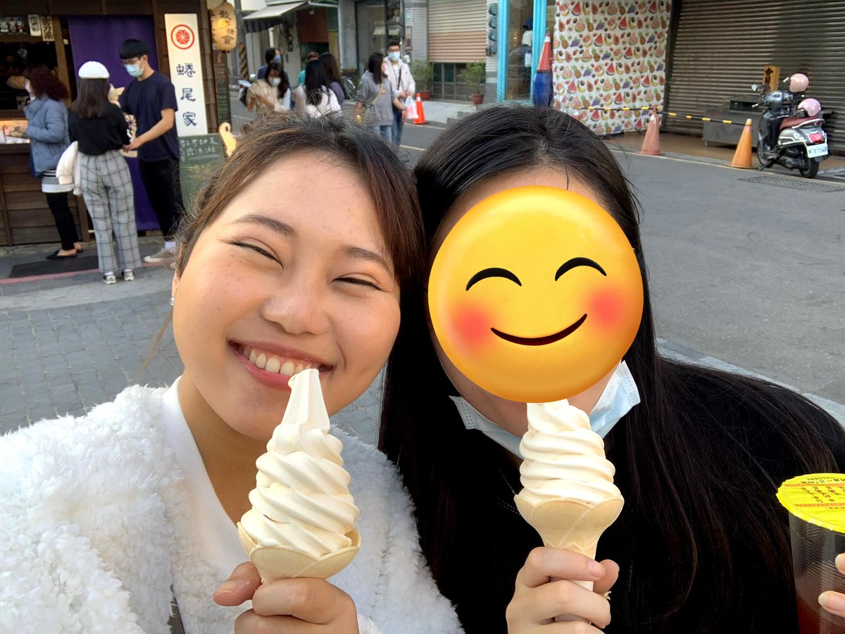 thunniefavs's tweet image. ภาพซ้าย ตอนอยู่ไต้หวันแก้มเยอะมาก VS ภาพขวาหลังกลับไทยมาทำหัตถการ ..

ครั้งแรก 2024 : Fat 6u + Botox กรามข้างละ 30u 
ครั้งที่ 2 2025 : เรา 30 ละ หมอเลยบอกว่าให้เปลี่ยนจาก Fat มาเป็นเครื่องไม่งั้นหน้าจะซูบ ดูสุขภาพไม่ดี  เลยจัด Oligio 450 shots + Botox กรามเท่าเดิม 

Noted:…