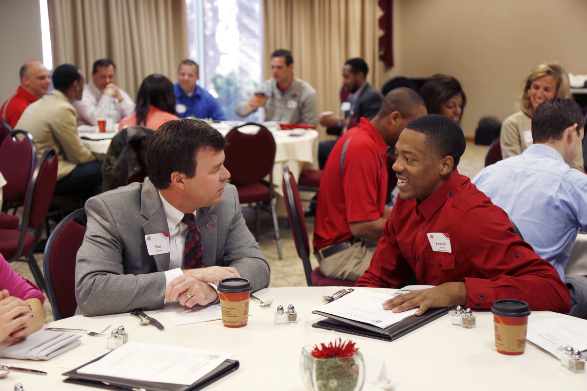 The Eugene D. Smith Leadership Institute tweet media