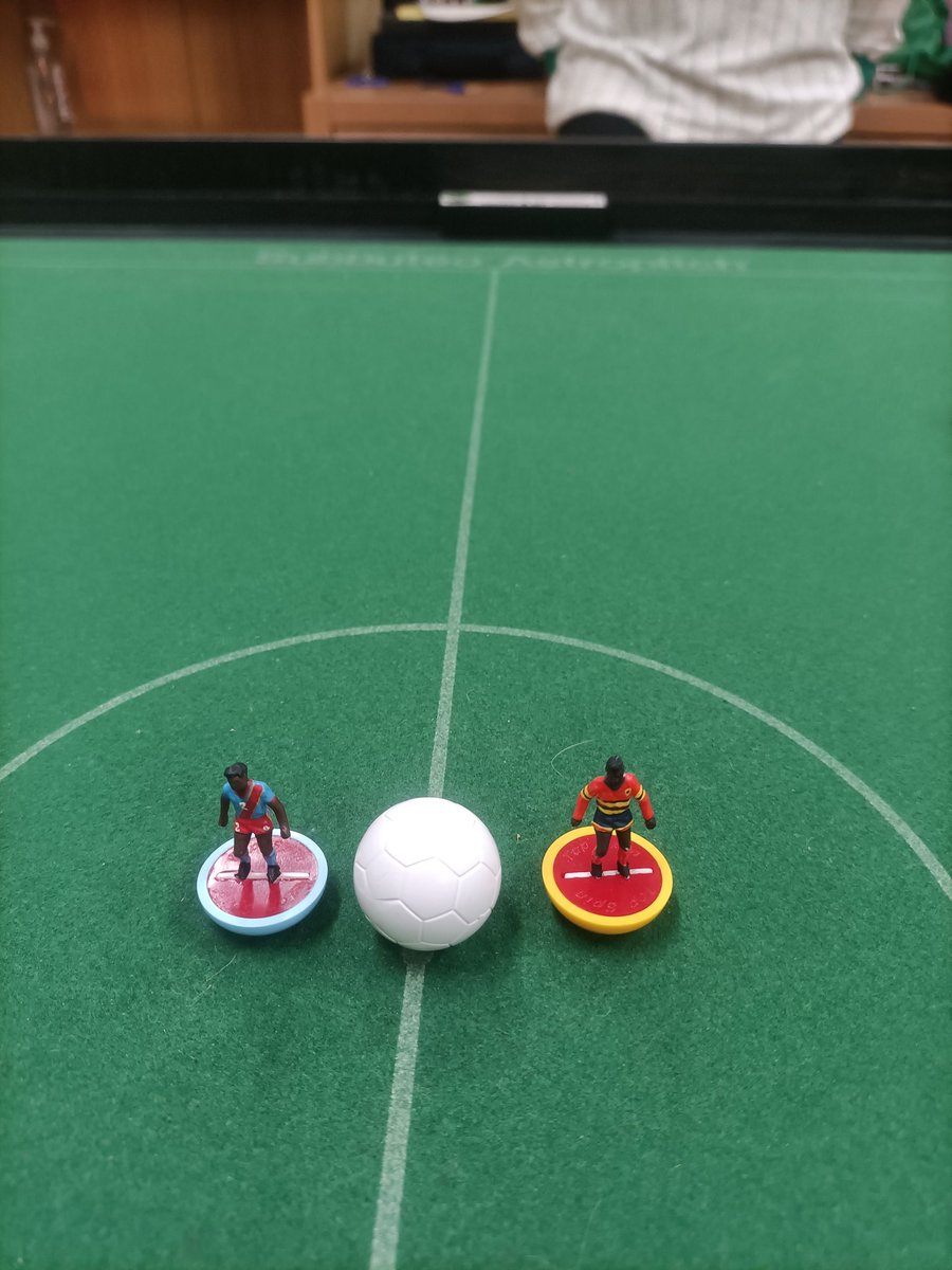 SValdarno's tweet photo. Ieri sera al club proseguimento del Campionato portoghese e Coppa d'Africa. Nella foto il Congo di @YanezSubbuteo vs l'Angola di @MarcoBonelli214 https://t.co/dUHi3qJfd8