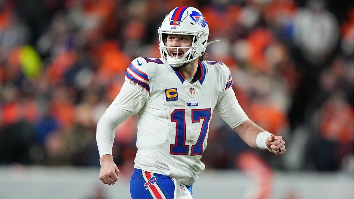 discover716's tweet photo. Josh Allen named a finalist for the AP 2025 NFL MVP 🦬🔥
It’s the 5th time in his career (2020, 2022, 2023, 2024, 2025).
Elite consistency. MVP-level greatness.

#Discover716 #716ers #JoshAllen #BillsMafia #NFLMVP https://t.co/nkK5MqfJJJ