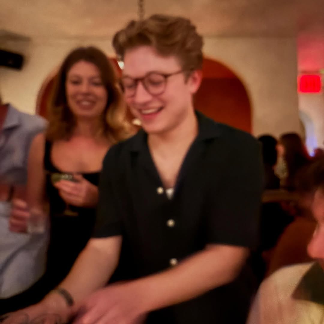 🏒charlotte🏒 hr era tweet media