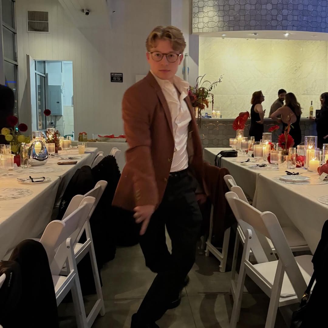 🏒charlotte🏒 hr era tweet media