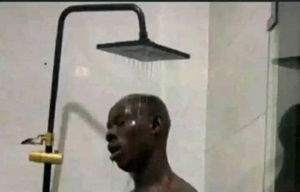 sweet_boy_marv's tweet image. Me after speaking proper English at work for the entire day