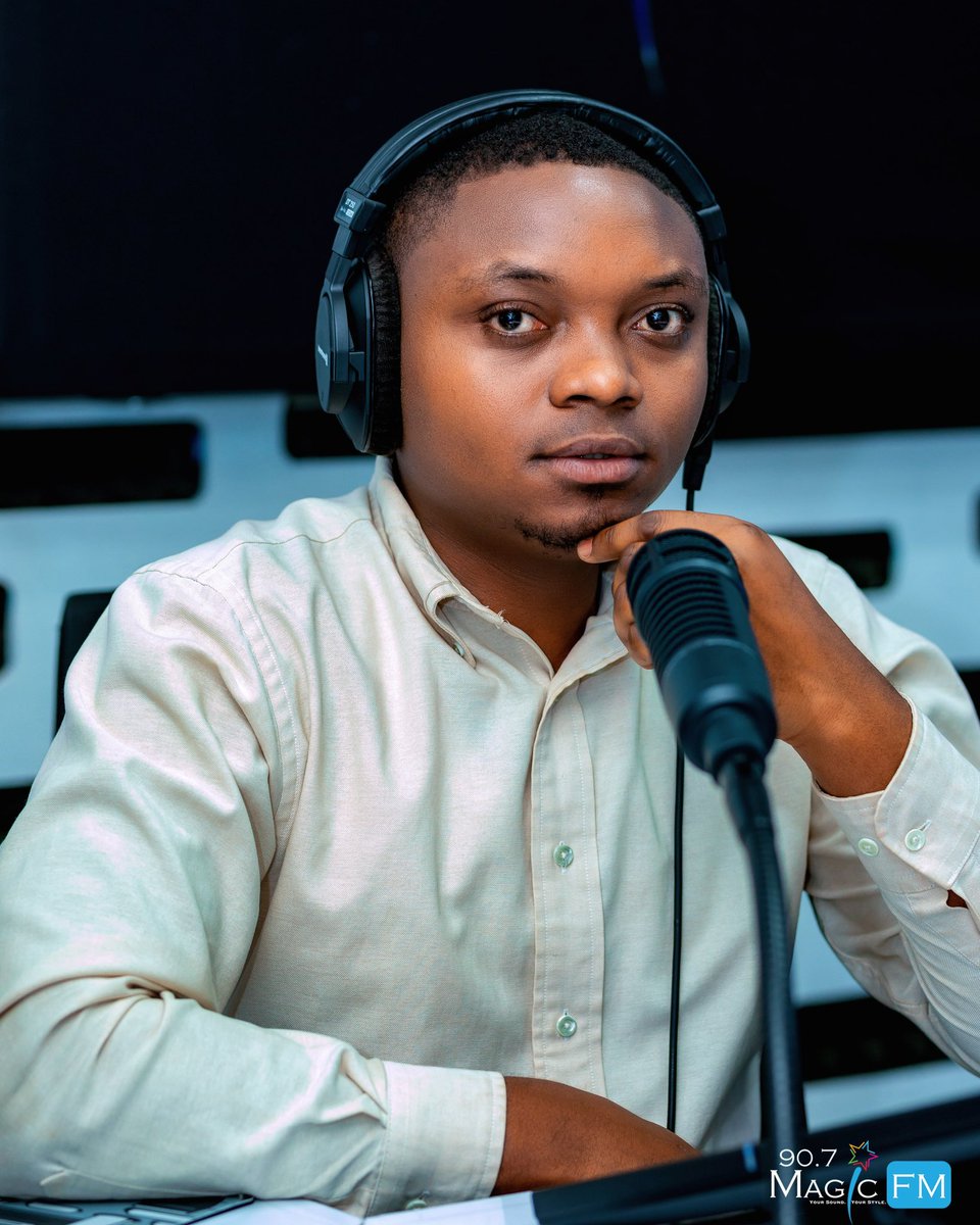 MagicFmRadio's tweet image. Game onnn! ⚽️🔥 MagicLineUp  is LIVE! Catch us on 90.7 , 99.3 &amp;amp; 101.3 #MagicFM #RBASports 

📸 @Bahizi_Imela