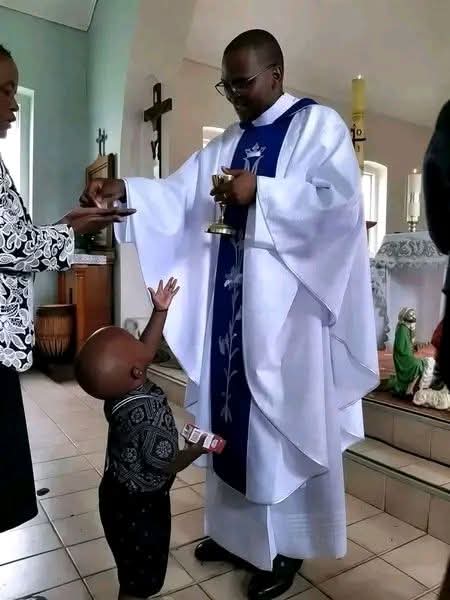 Apewe akule hakuna makosa hapa