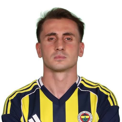 geriye gelmez top tutamaz top süremez  118 yıllık tarihimizin en kötü transferi

#FBvAVL