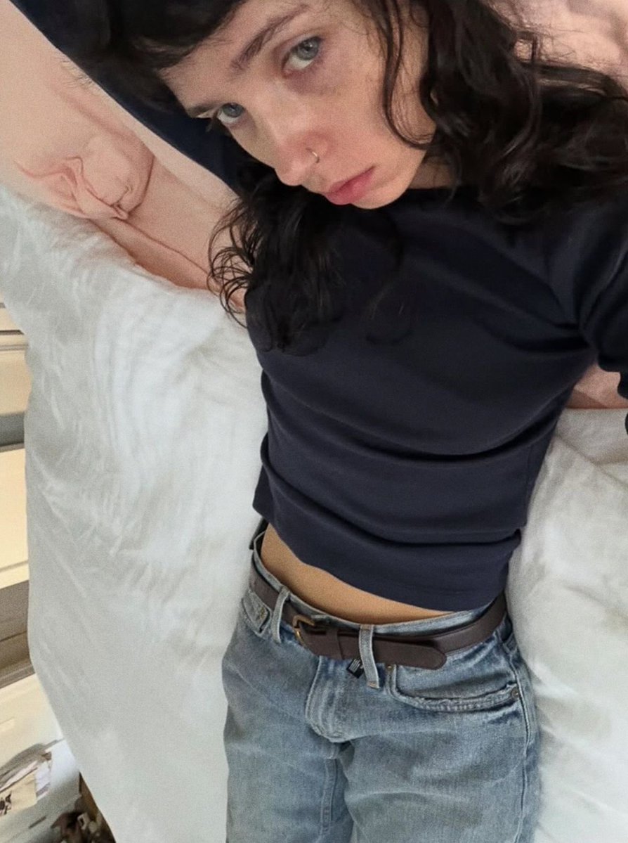 alicentsling's tweet image. she’s just so