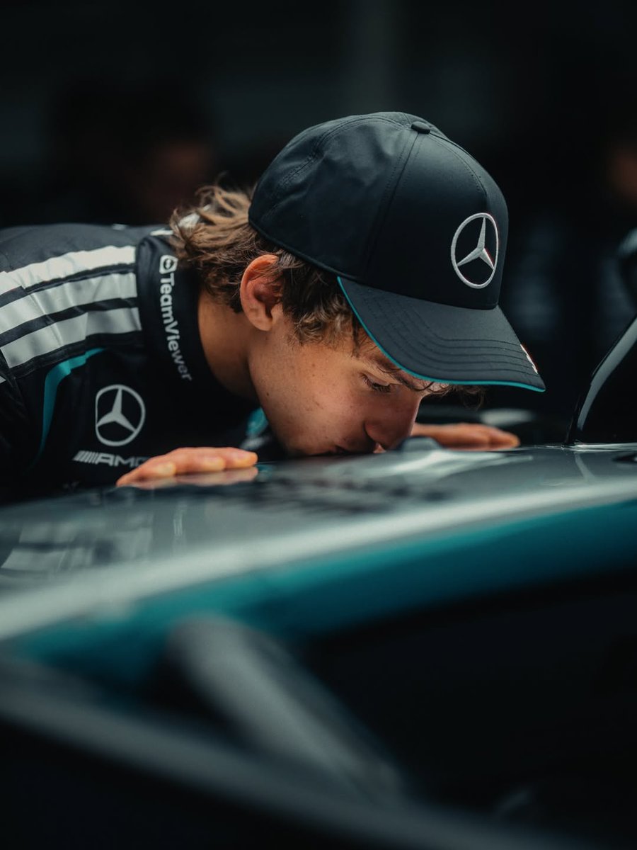 FormulaDirecta's tweet photo. Antonelli sabe que van a arrasar este año https://t.co/BnnOpZ81U2
