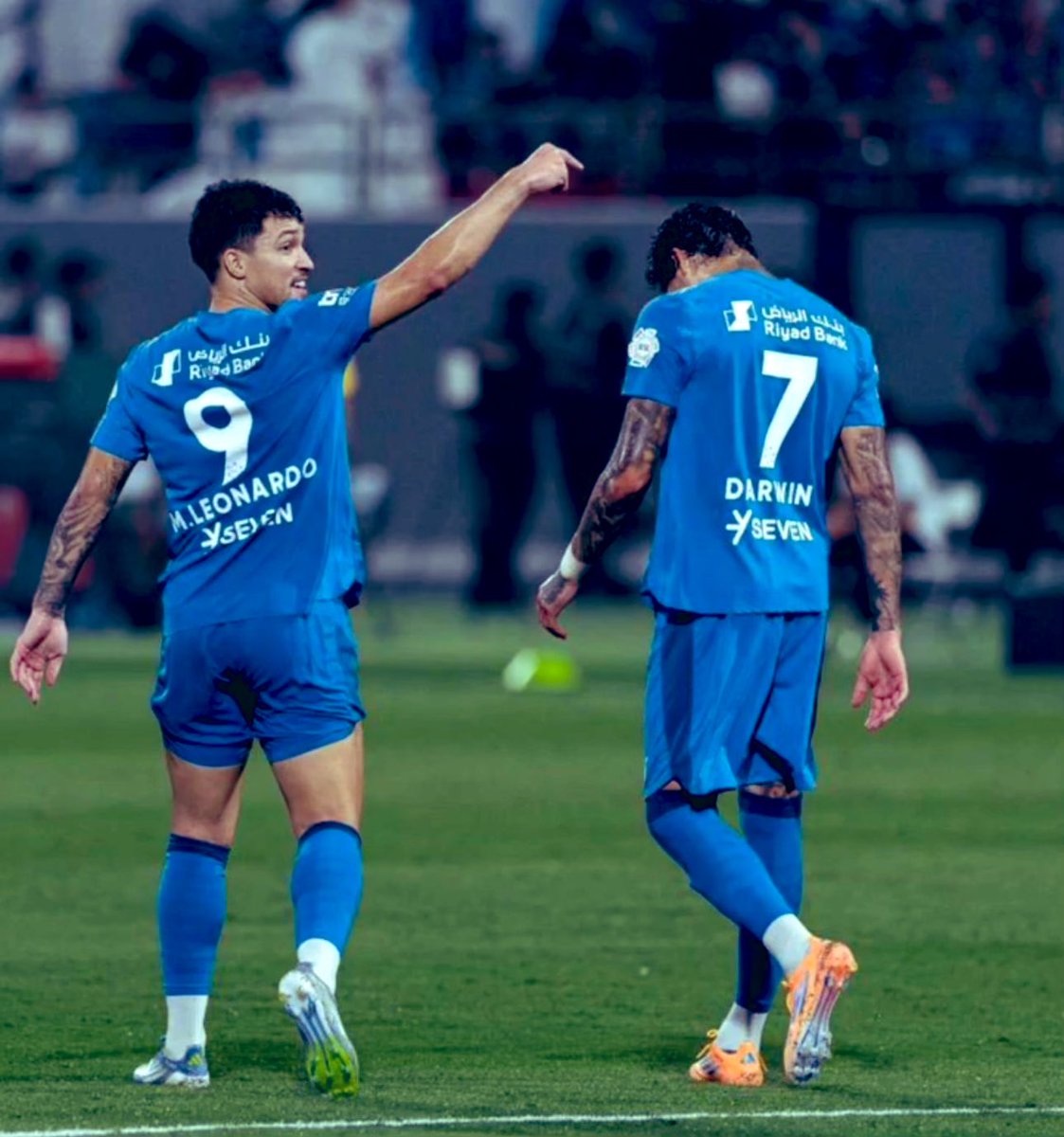 FaisalAbuthnain's tweet photo. ثنائي هجوم الهلال: 
مبالغ فلكية
مستويات رديئة
مهارات شحيحة 
تحركات بليدة
ضررهم اكبر من نفعهم 
غيابهم افضل من وجودهم 
لا اعلم كيف لاتوجد نية لبيعهم رغم بوار سوقهم وإحضار احد يستحق مكانهم ويعطي مقابل عقودهم!
 #الهلال_الفيحاء https://t.co/TfTTrVEV56