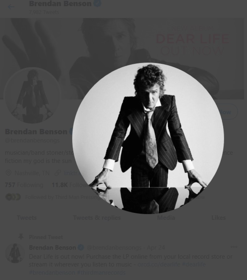 CaeJak's tweet photo. @cswarketatora Absolutely. We both are.
I picked off her lame #cant Jan 6.
It began right after I started to archive/re-publish
your #Hagiographies #Hoax éxposé (see Diary).

monarch 2.0=BB (which may or may not refer to rocker #BrendanBenson who's HEAVILY involved in #Gangstalking )

1/x https://t.co/gmkhihBOb6