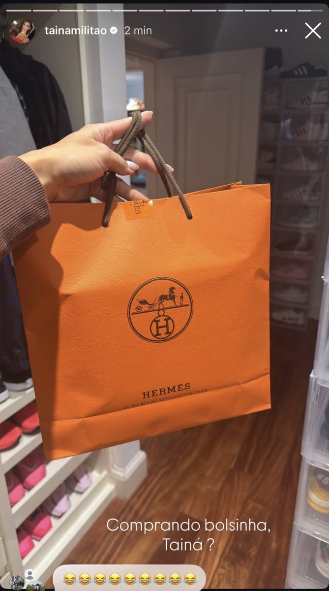 beatrikzt's tweet image. “comprando bolsinha Tainá?” engasguei, vsf véi kkkkkkkkkkkkkkkkkkkkkk CHEGAAAAAAAAAA