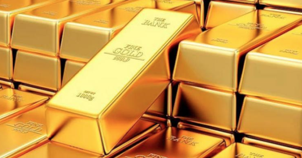 سعر الذهب يتخطى حاجز 4900 دولار لأول مرة 