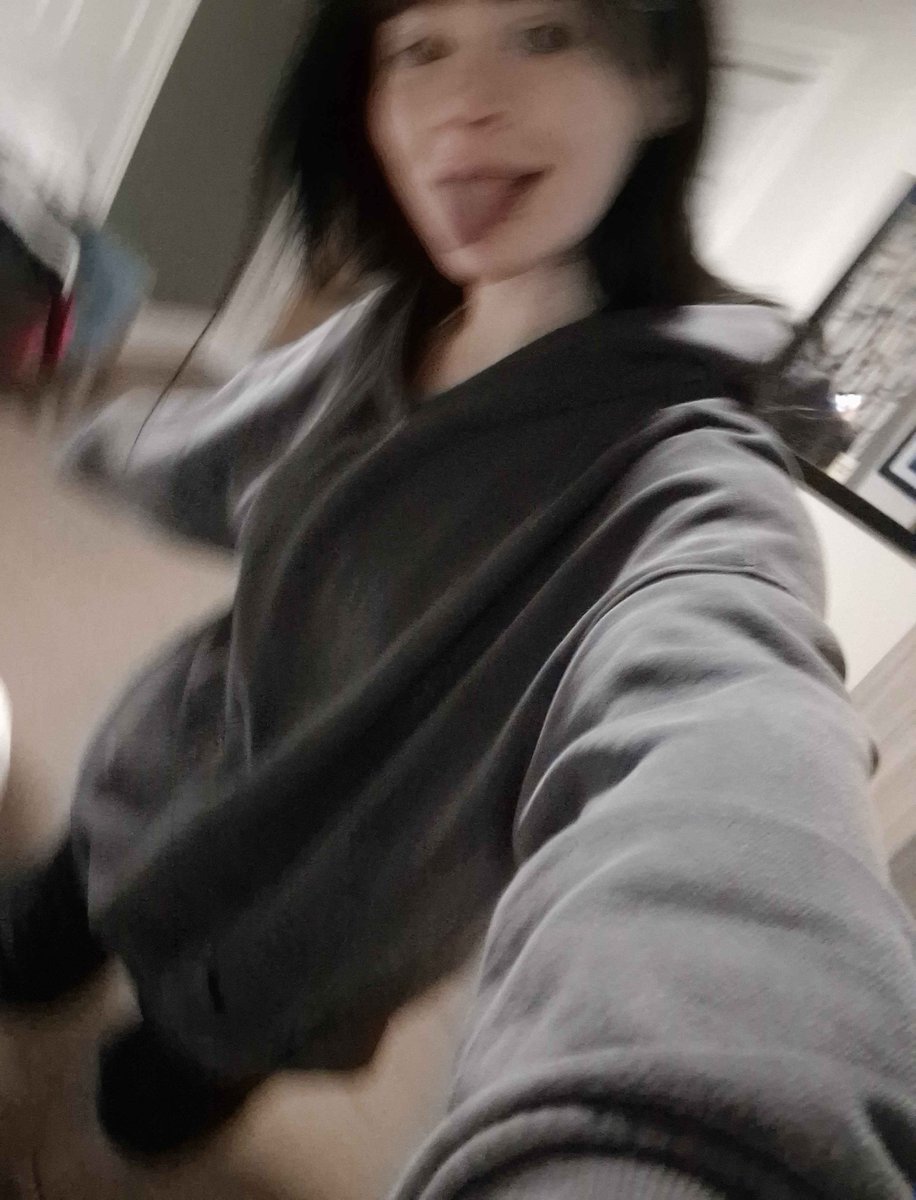 The_Bunny_Doll's tweet photo. POV: i'm choking you to death because if i can't have you, nobody can 🥰 https://t.co/QsSqfEM0kW