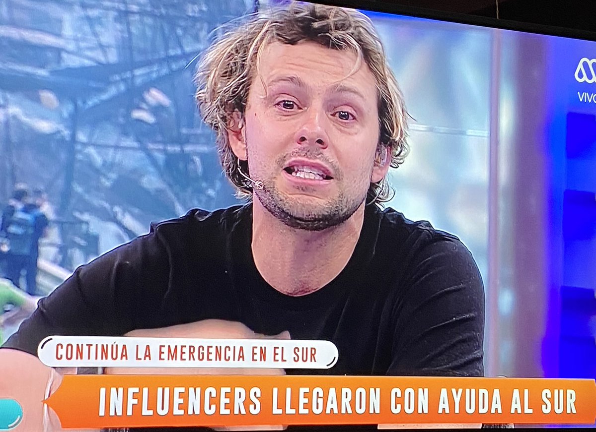 Comparto la impotencia de Joaquín😔💔Sigo sin entender como hay mucha ayuda que no está llegando. Las grandes empresas DÓNDE MIERDA ESTÁN? Dejen de reclamarle a los influencers y empiecen a escribirle a empresas para que se movilicen! #IncendiosForestales #RegionDelBioBio