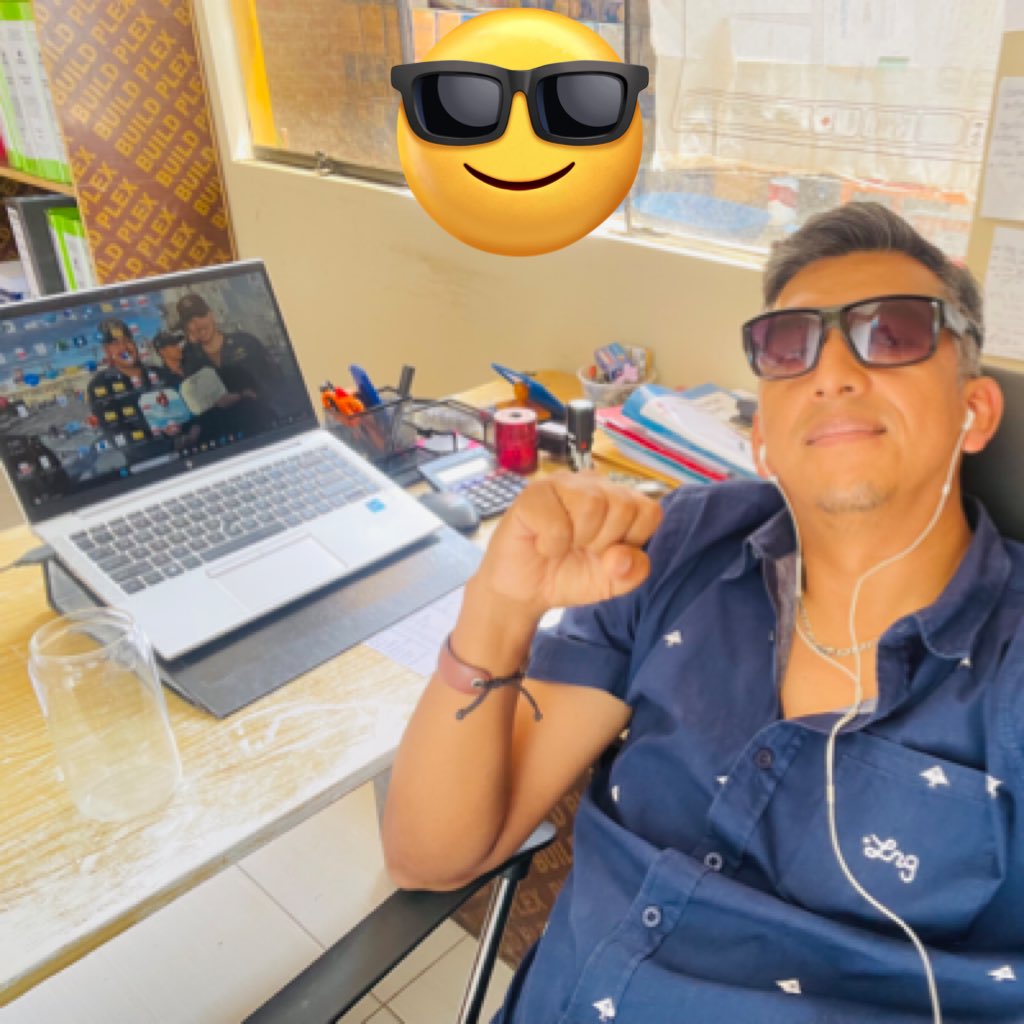 FerrerLiendo's tweet photo. #NuevaFotoDePerfil https://t.co/r4ZWzFaVYT