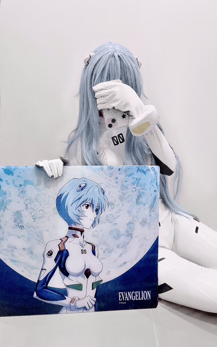 Rei X Rei ⁉️

she can be yours very soon...