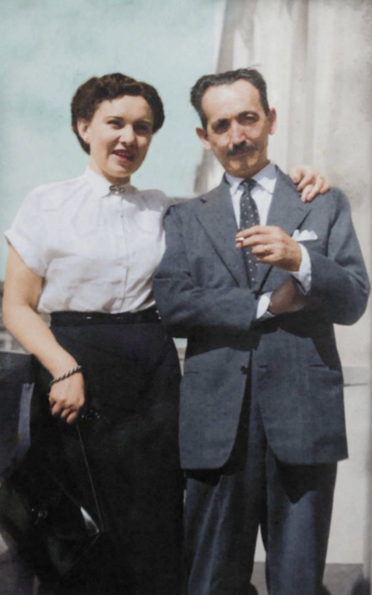 O Chefe Nacional, O Sr. Plínio Salgado e sua Filha.

Integralismo Em Cores