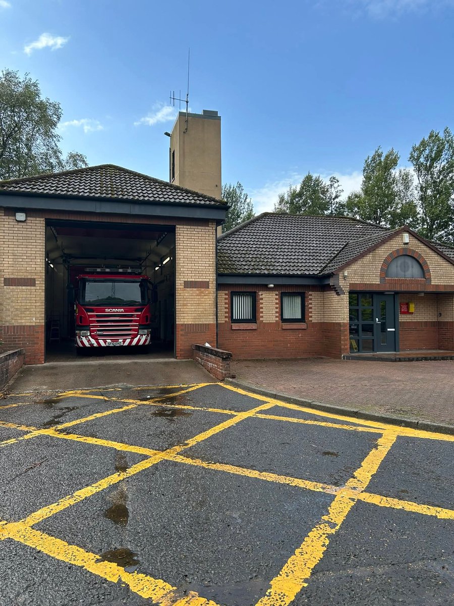 Scotfire_ENSA's tweet photo. 🚨 Open Night – Dalry Community Fire Station 

📷 16 February
📷 6:30pm–9:30pm

Dalry Community Fire Station will be hosting an open night for anyone interested in joining SFRS as an On Call Firefighter. This is an opportunity to meet the crew, and learn more about the role. ⏰ https://t.co/1KCPwVdzdx
