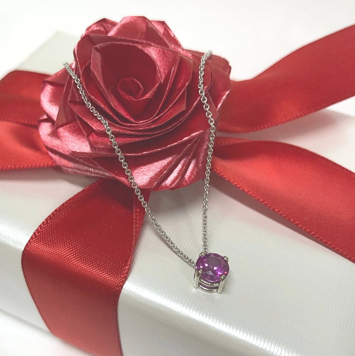 A&amp;L #Email. Explore our #ValentinesDayGiftGuide &amp; blog on gifting scenarios, our long-standing #AmericanGemSociety membership, exclusive offers &amp; enchanting artwork. Celebrate love! #ValentinesDay #Jewelry #Art #AmericanGemSociety #HappyValentinesDay
