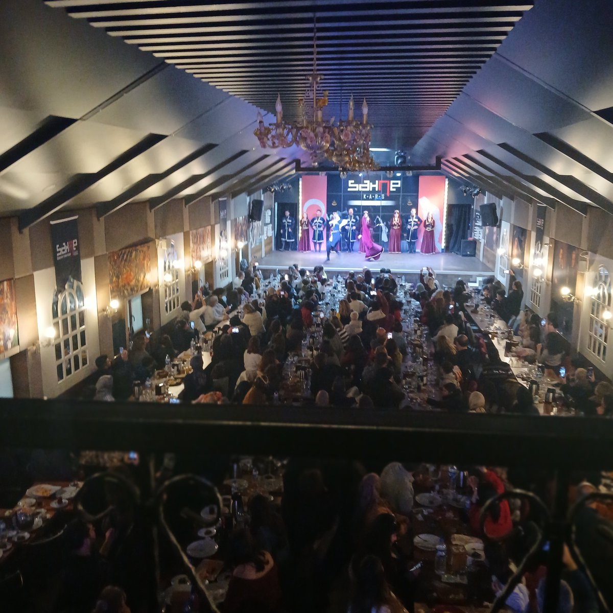 KARS GECESİNDEN KAFKAS DANSLARINDAN ESİNTİLER