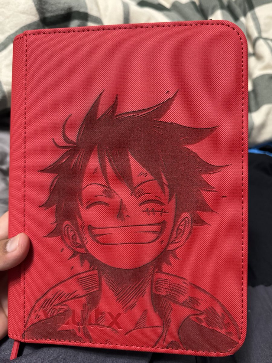 Smash_and_dash2's tweet photo. @RealZoru I have a custom Luffy D Monkey binder https://t.co/mrARavWwRF