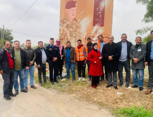 بلدية شرحبيل بن حسنة تنفذ مشروع التشجير والتخضير 