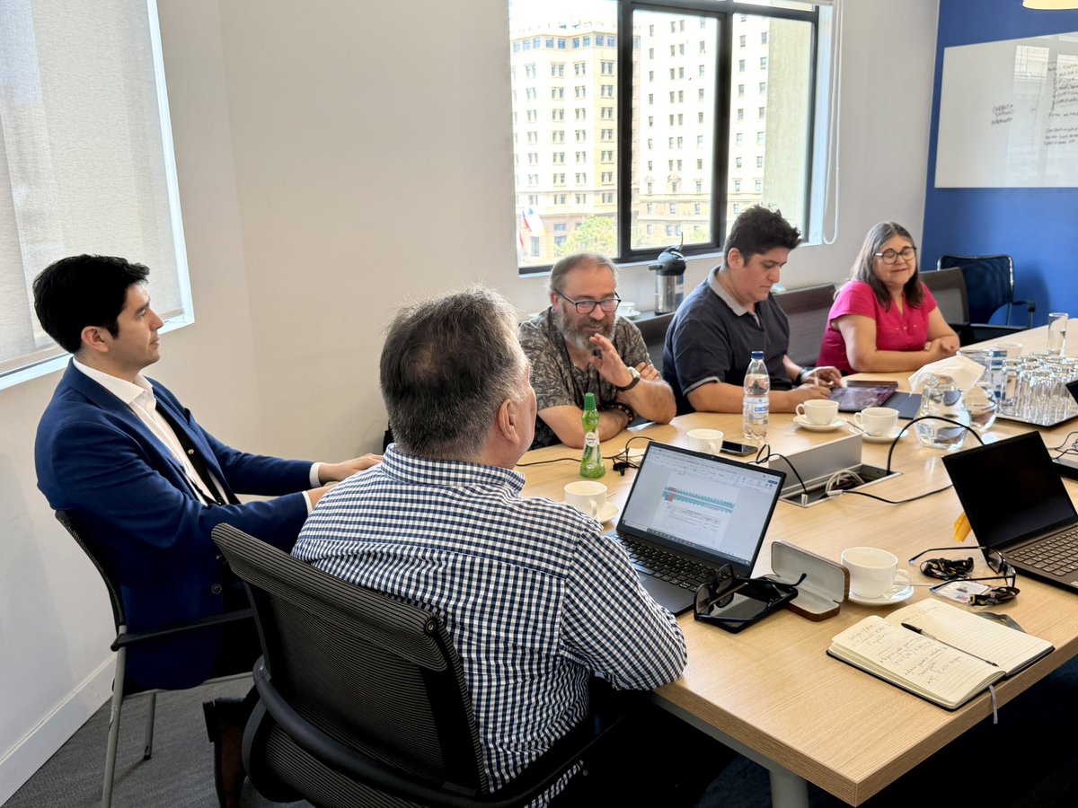 Aprojunji en Acción tweet media