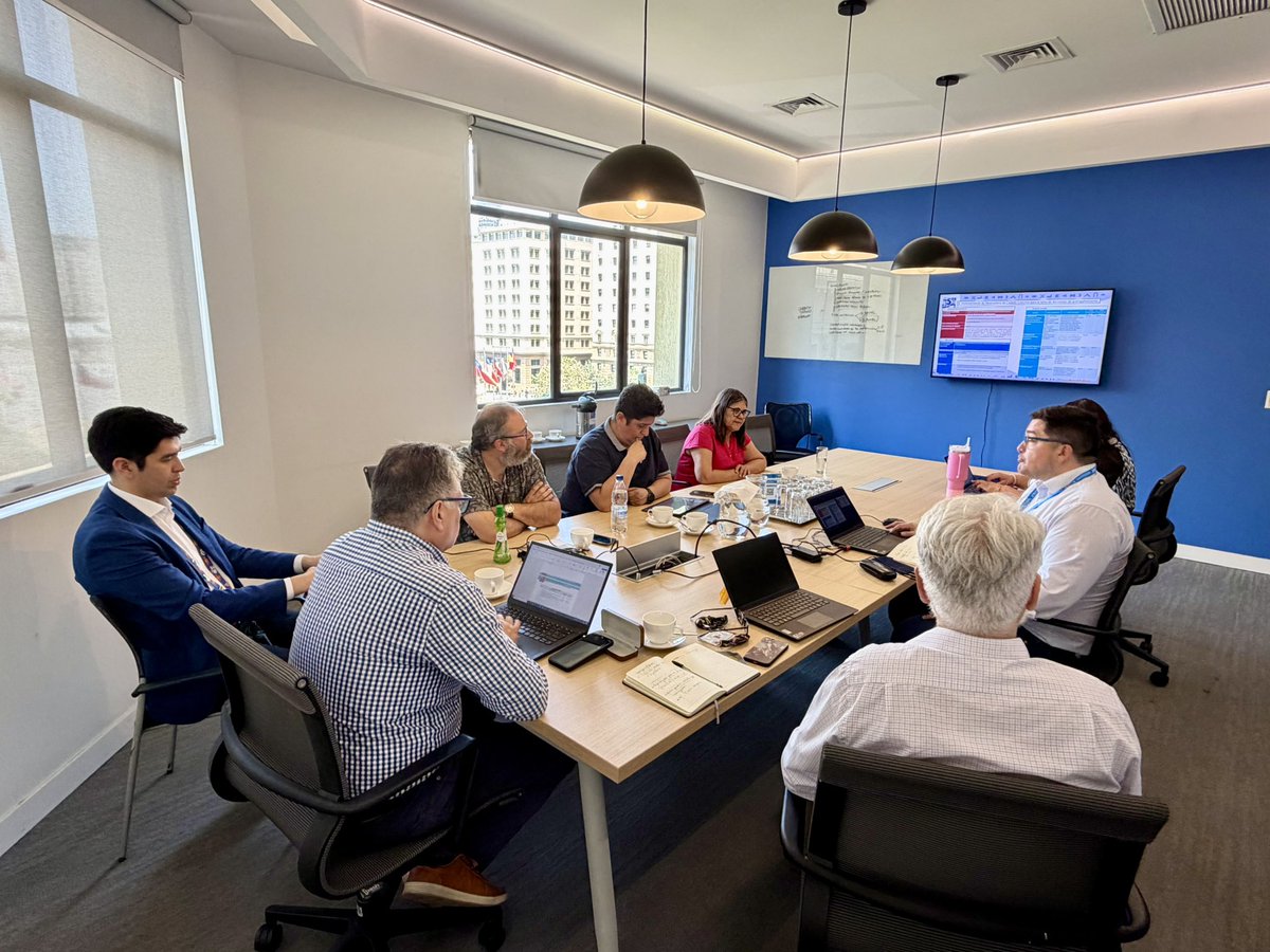 Aprojunji en Acción tweet media