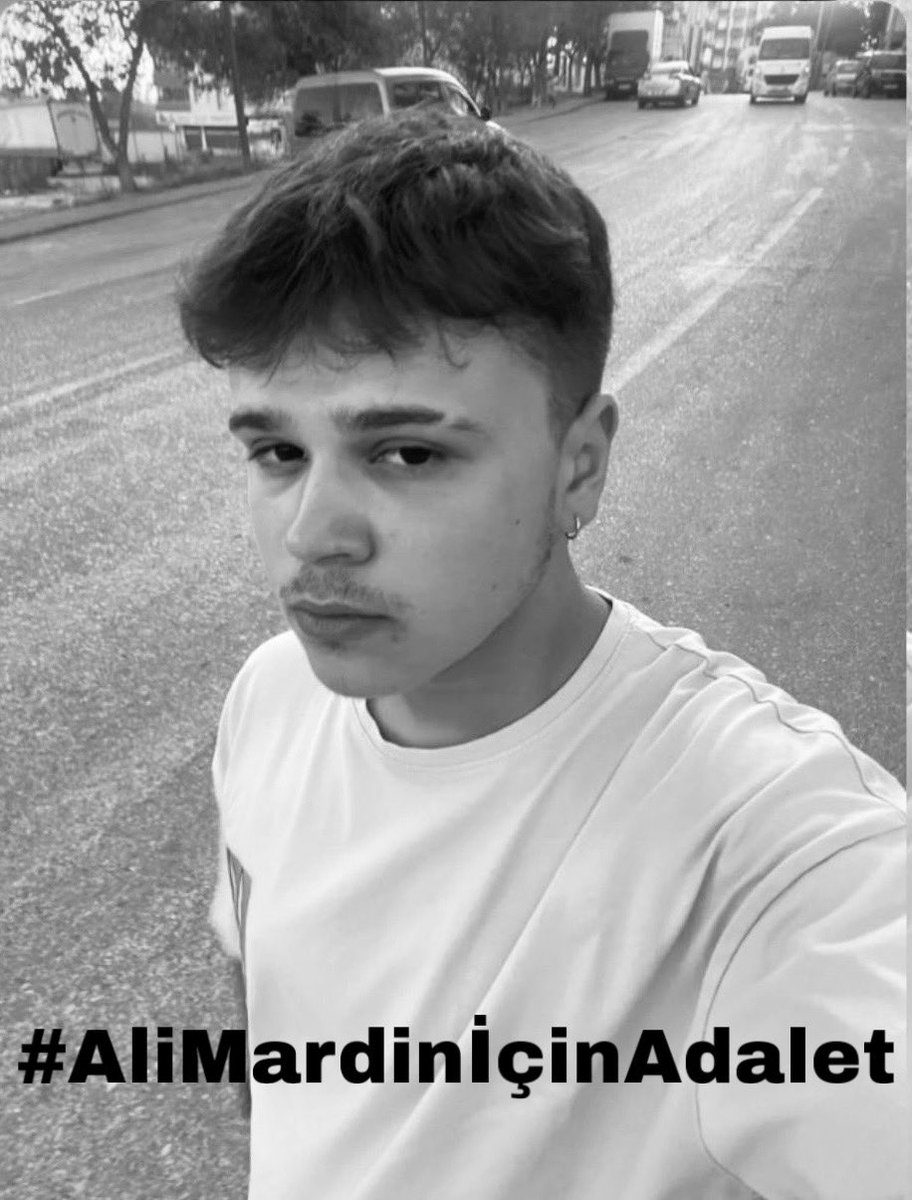 Yüreği parçalanmış bir anne olarak sesimi duyurmak istiyorum oğlum Ali için adalet istiyorum Tekirdağ Çerkezköyde tartıştığı kişi ve onun amca ile dedesi tarafından konuşma bahanesiyle yanına gelinerek tartıştığı kişi tarafından pompalı tüfekle katledildi. Üçünede indirimlerle