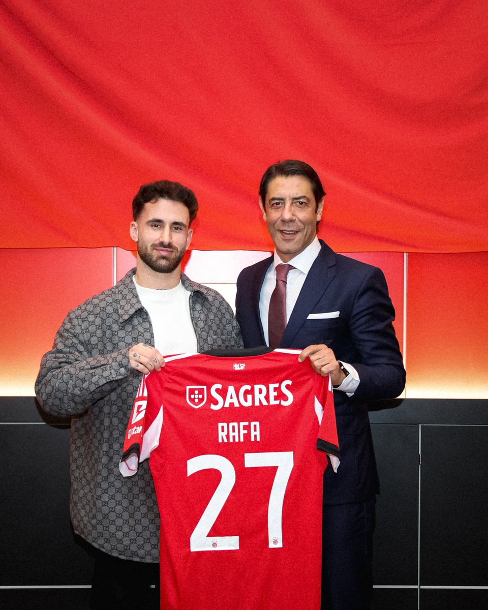 SL Benfica tweet media