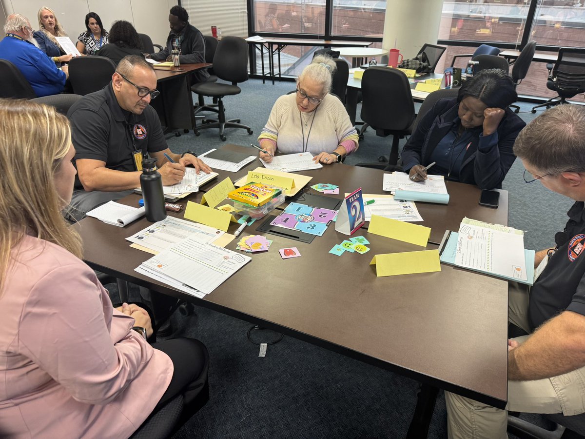 CSO_OCPS's tweet photo. Productive collaboration in the books! LDD joined forces with the Office of Emergency Management to dive deep into adult learning strategies. Our focus: ensuring professional learning sessions are engaging, effective, and impactful! https://t.co/CU5bOSGuhs